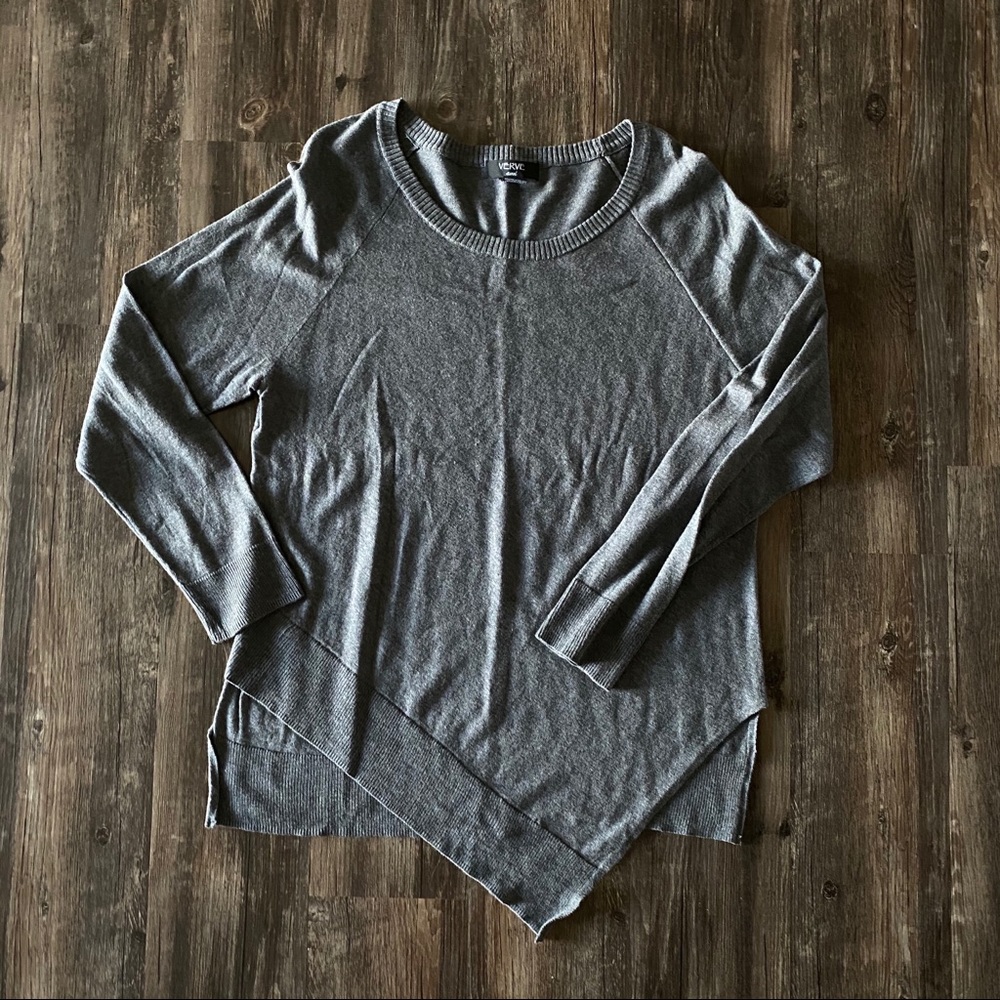 Women’s Long-sleeve Knit Sweater